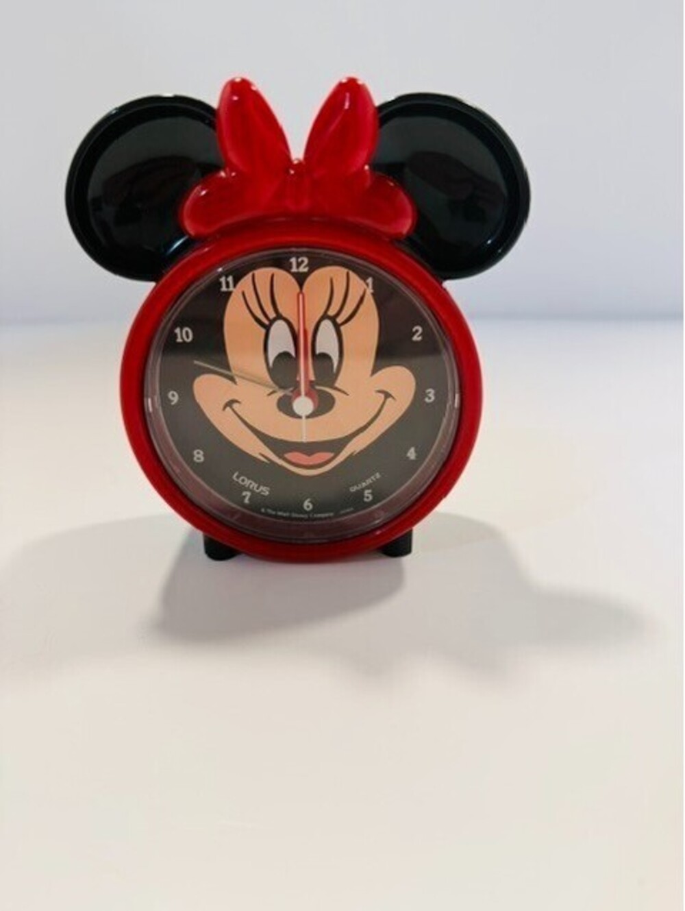 Vintage Lorus Disney Minnie Mouse Alarm Clock Red Bow Model LFD186 Quartz Tested